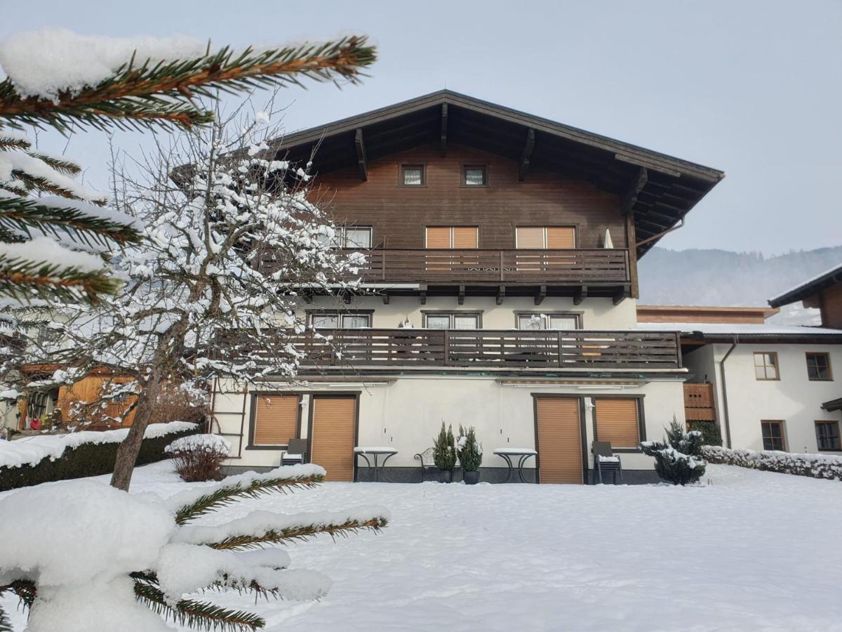 Profelt'S Apartments Uttendorf - Steinbock Lodges Екстер'єр фото